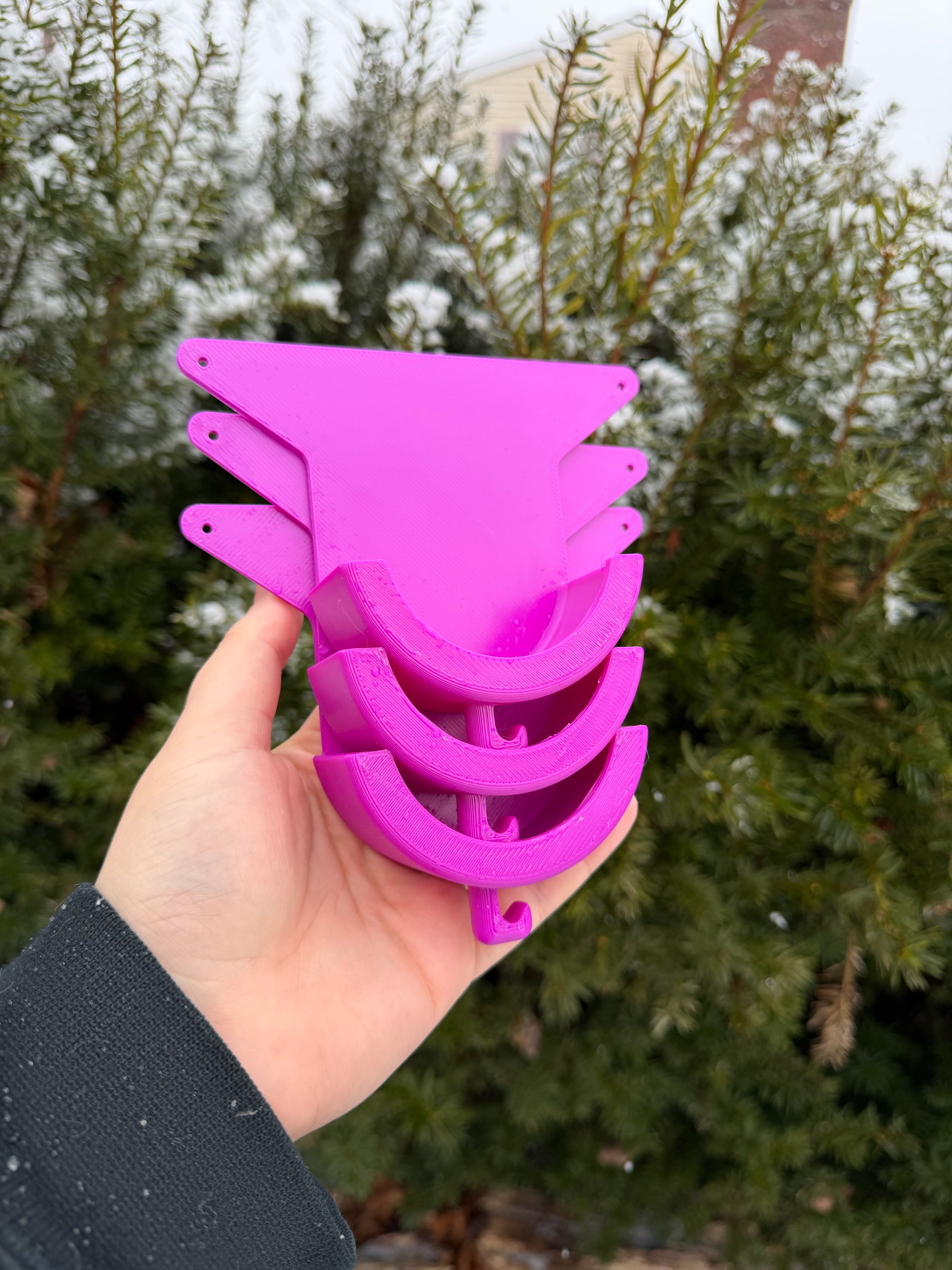 Purple e-collar ruffland door mount