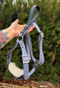 Grey agitation harness